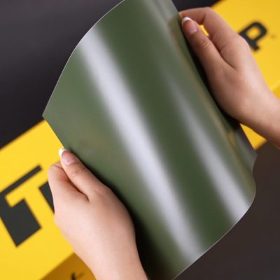 TC02 Piniengruen Pearl Matte Satin