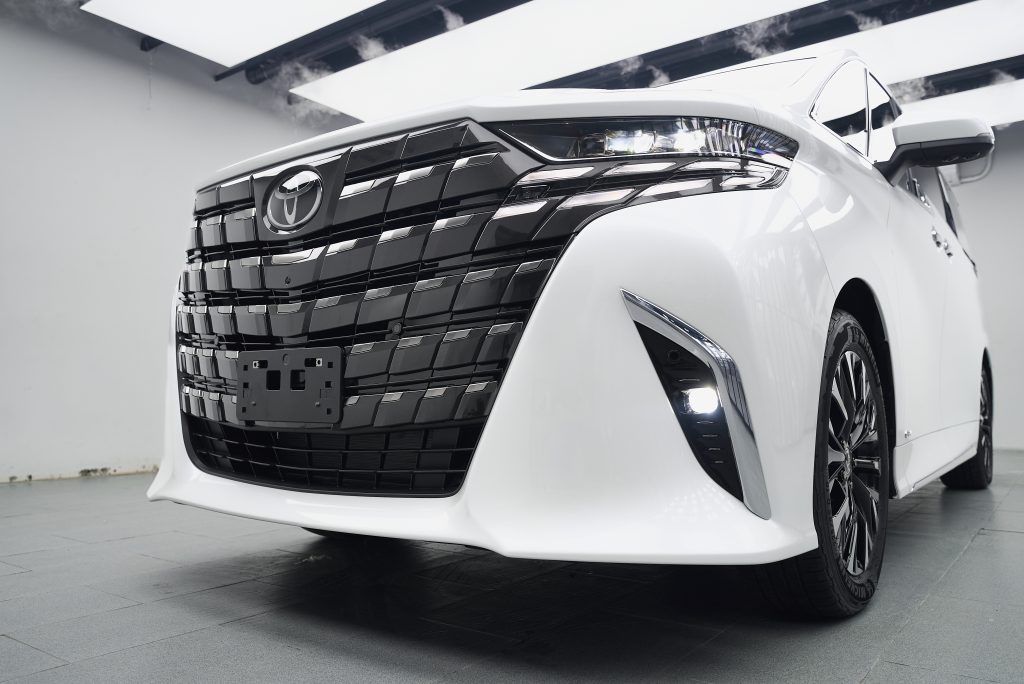 Toyota Alphard dán PPF STEK ForceShield bảo vệ đầu xe tại PPF Bình Dương